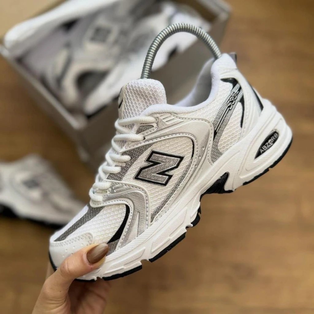 New Balance 530